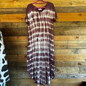Tie-Dye Maxi Dress